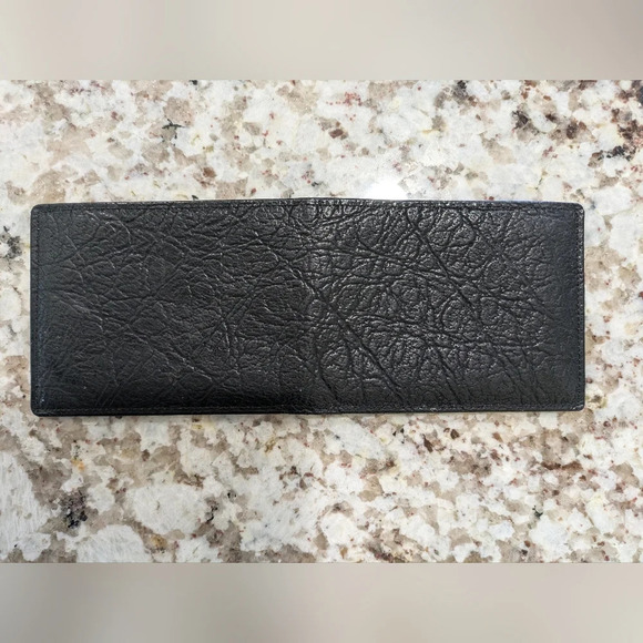 Elephant‎ Ear Bifold Wallet in Black 4.5"x3.5" Exotic Leather - Picture 2 of 5